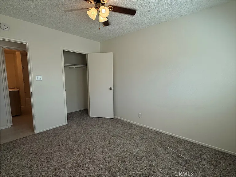 248 S Redwood Ave — Photo 9