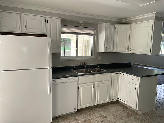 5th image of 6942 Hubbard Dr
