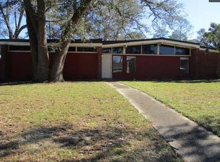 1200 Sharon Ave, Albany, GA 31707