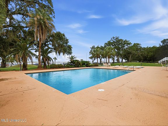 5th image of 520 Beach Blvd APT 407