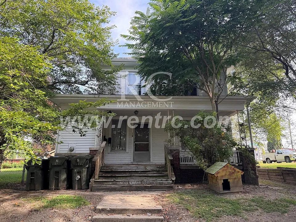 11-2 McVey St