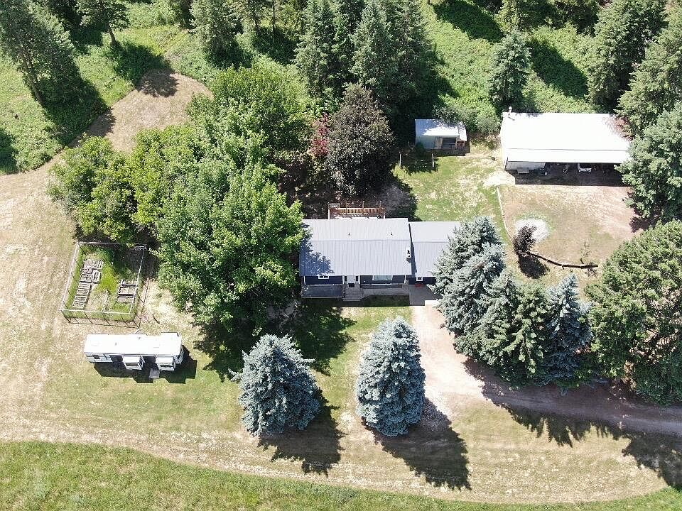 1st image of 595 Reed Rd