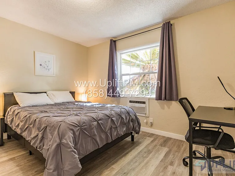 4829 Castle Ave — Photo 23