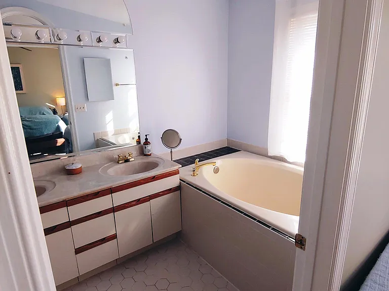 8013 Merry Oaks Ct — Photo 22