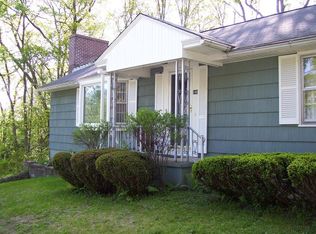 146 Hillcrest Rd, Athol, MA 01331