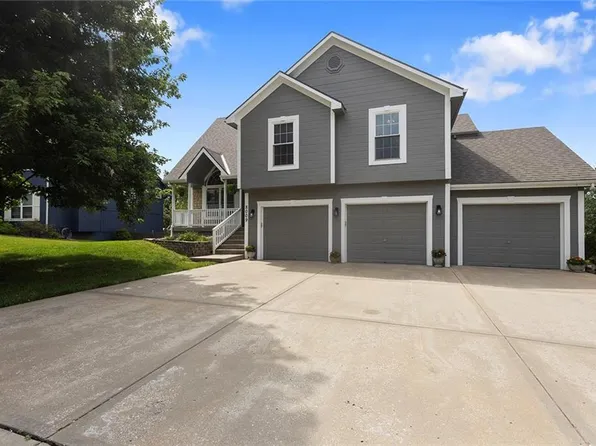 8009 NE 112th St, Kansas City, MO 64157
