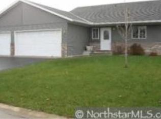 308 Sunset Ct, Albany, MN 56307