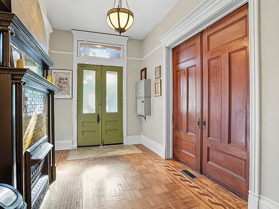 3rd image of 1468 S 4th St APT 1