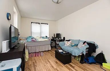 Rented by Emor Management Inc.