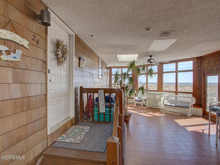 900 Ocean Ave #24 — Photo 7