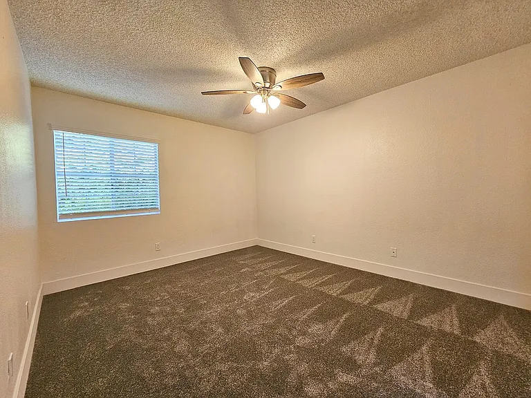 Brandywine Apartments — Photo 19