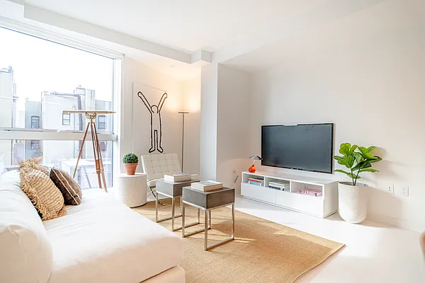 Rented by BHS Development Marketing | media 12