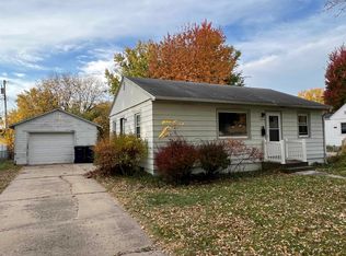 1709 Hamilton Ave, Janesville, WI 53548