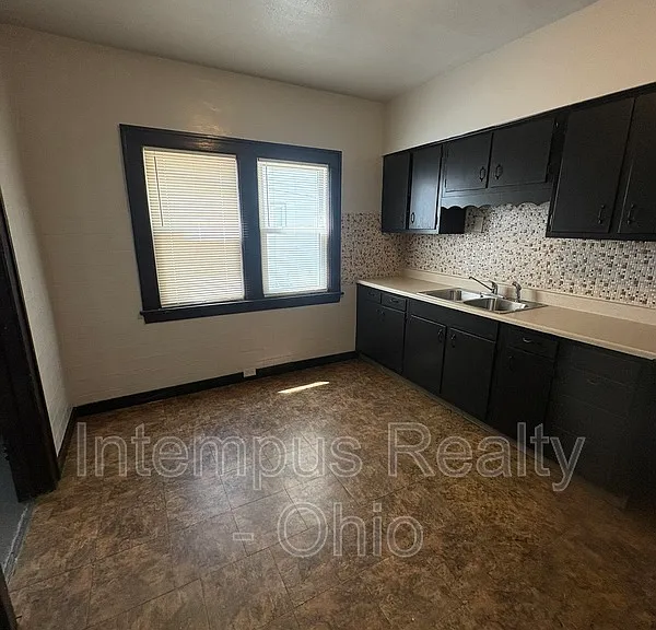 4072 E 139th St #1 — Photo 16
