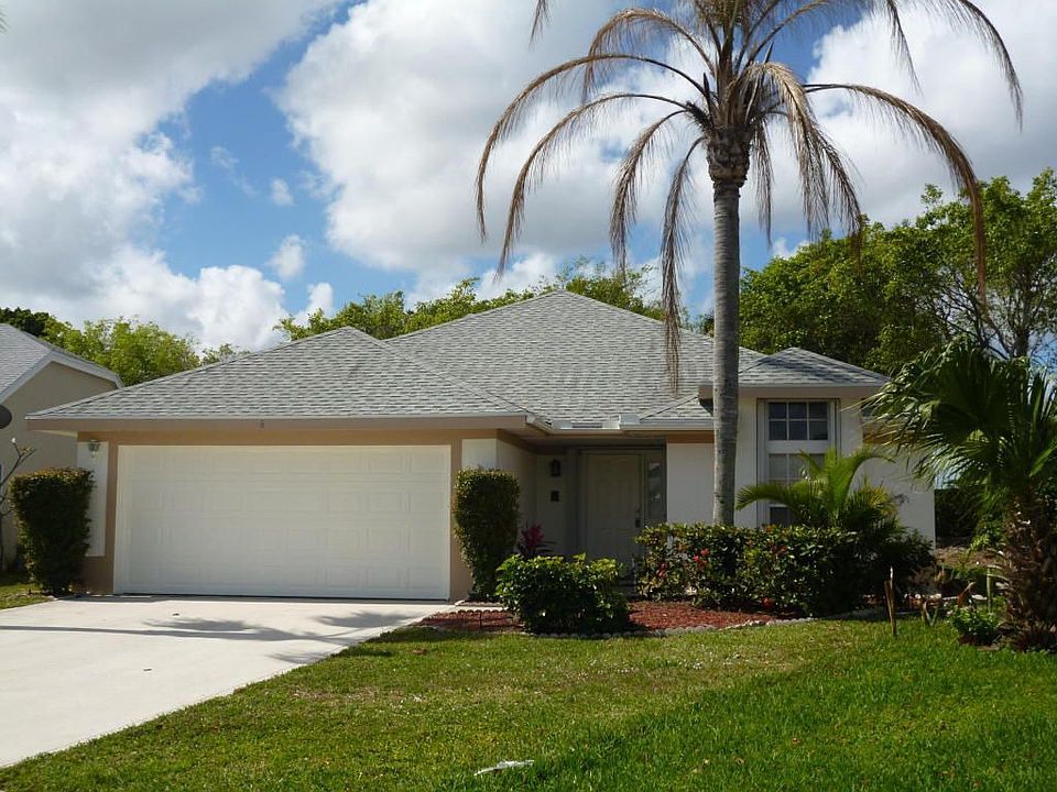 1st image of 6 Heather Trace Dr