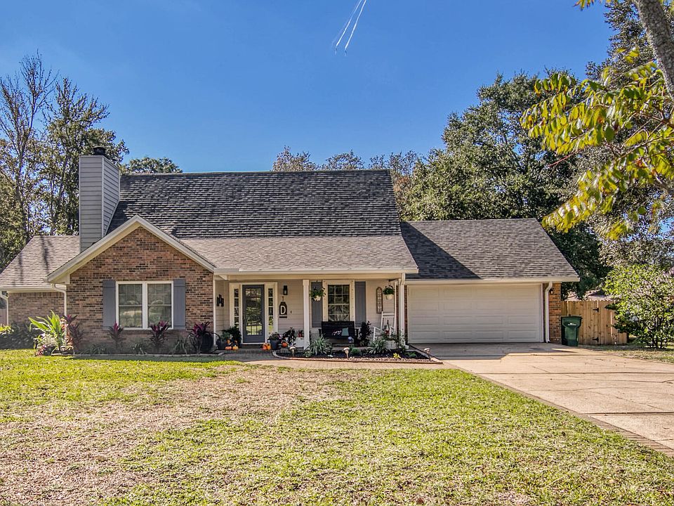 1st image of 6 Pembrooke Ct
