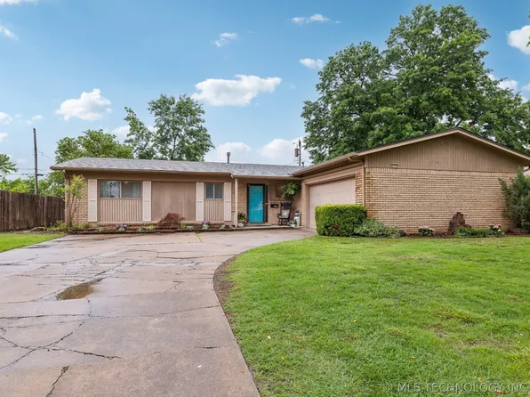 8520 E 32nd Pl, Tulsa, OK 74145