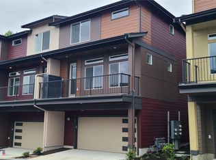 13214 NE 127th Ct UNIT E, Kirkland, WA 98034