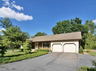 14 Tall Pines Dr, Hopewell Junction, NY 12533