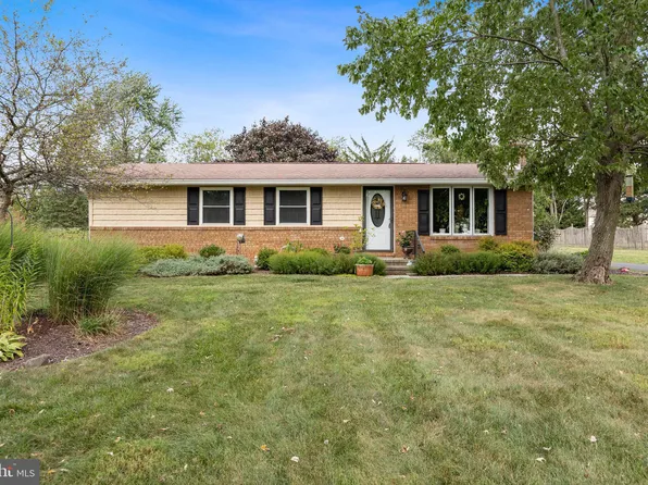 4707 Warner Dr, Manchester, MD 21102