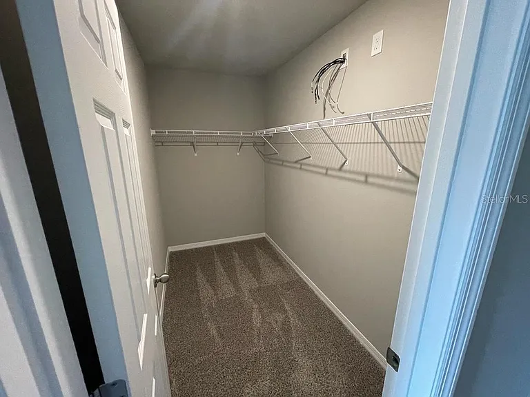 513 Legacy Loop — Photo 16