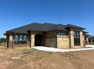 3953 N Brush Creek St, Maize, KS 67101