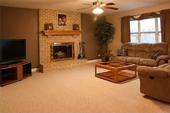 2nd image of 2507 Crestview Dr