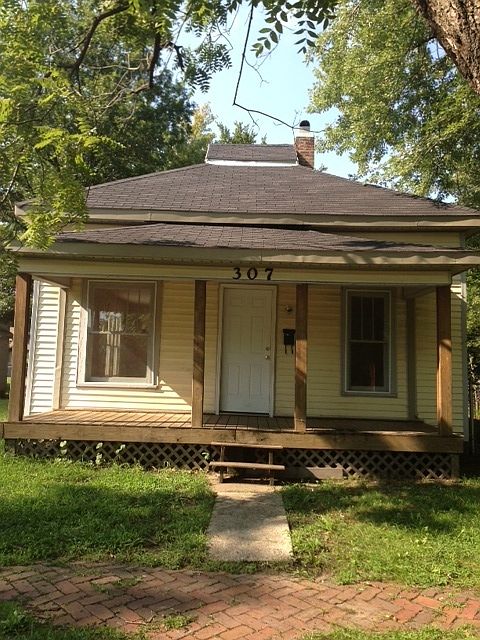 1st image of 307 E Park St