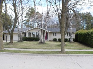 3703 Monroe St, Two Rivers, WI 54241