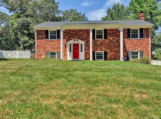 1020 Clearlake Rd, North Chesterfield, VA 23236