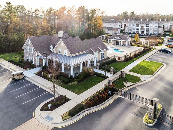 3rd image of 10801 Dylans Walk Rd #9831-101