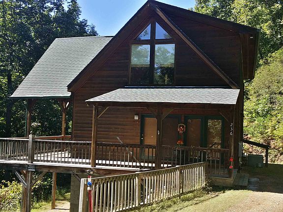 2nd image of 236 Mopie Maple Dr