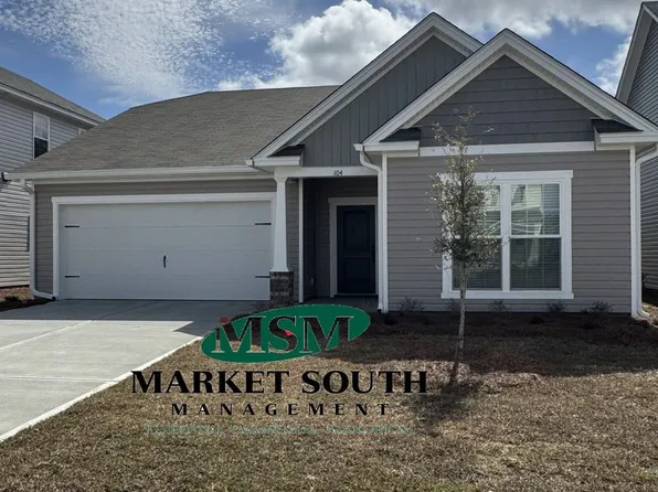 104 Exmoor Cir, Bloomingdale, GA