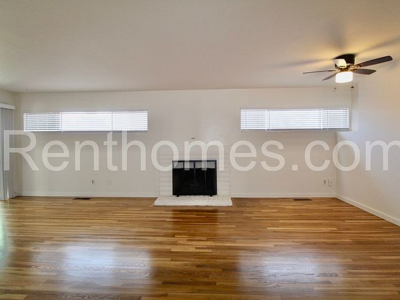 3rd image of 7925 Michelle Dr