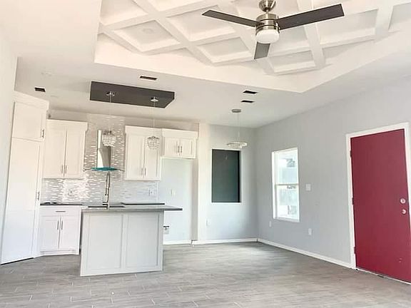 4th image of 624 Marrs Ave #A