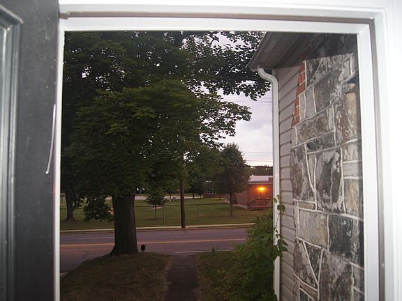 4th image of 850 Northern Ave