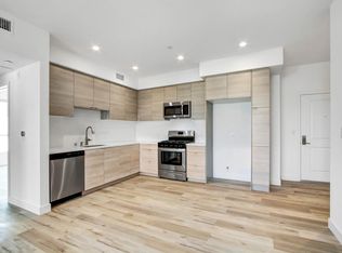 1563 S Fairfax Ave #PENTHOUSE 3, Los Angeles, CA 90019