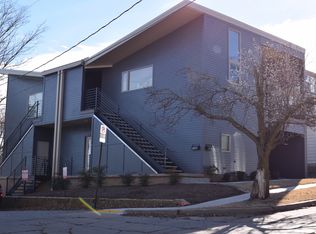 887 W Caraway St, Fayetteville, AR 72701