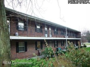 1767 S Arlington St APT 10, Akron, OH 44306