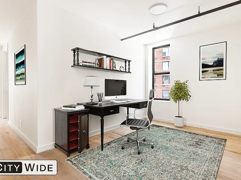 83 Warren St #2A — Photo 6