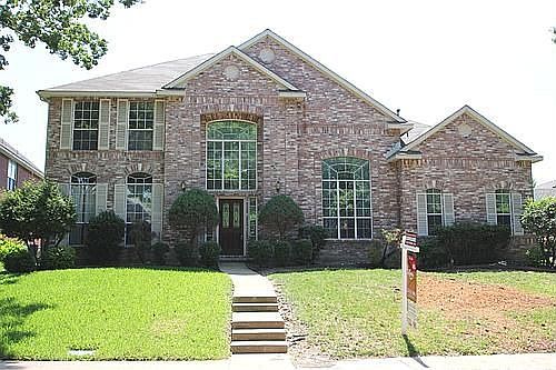1st image of 3104 Kingston Dr