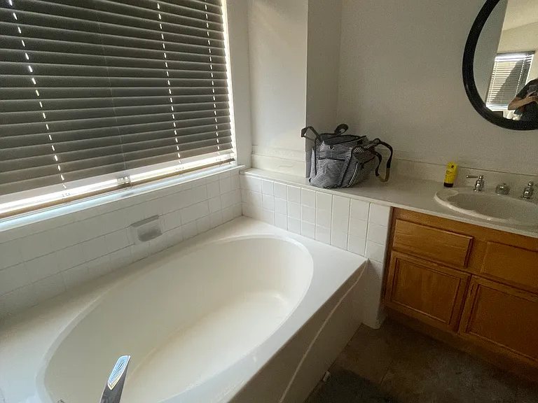 2611 Gemstone Ave — Photo 4
