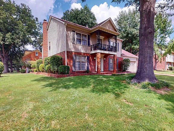 3rd image of 6964 Dashwood Dr