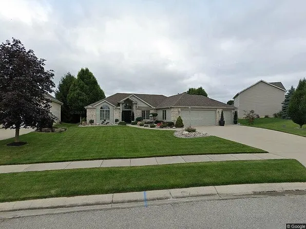 13515 Tamiami Trl, Fort Wayne, IN 46845