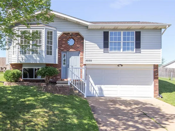 4099 Brook Ridge Dr, Arnold, MO 63010