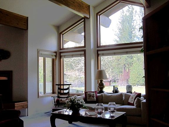 Vaulted ceilings living room