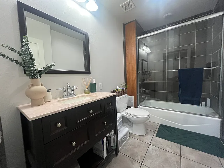Guest Bathroom right off of Kitchen