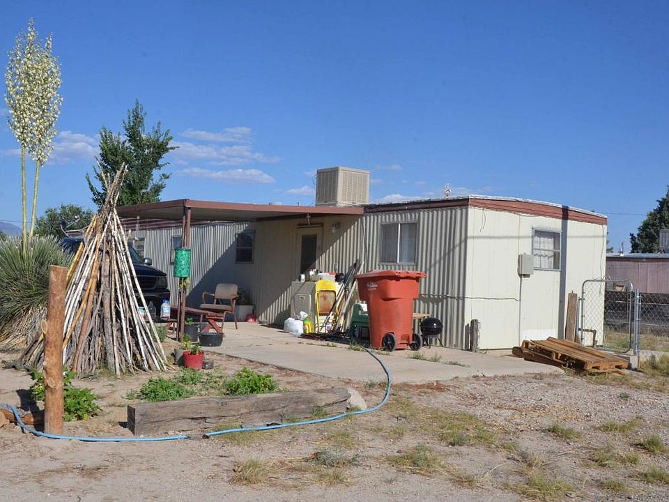 1st image of 1002 N Mesa Ave