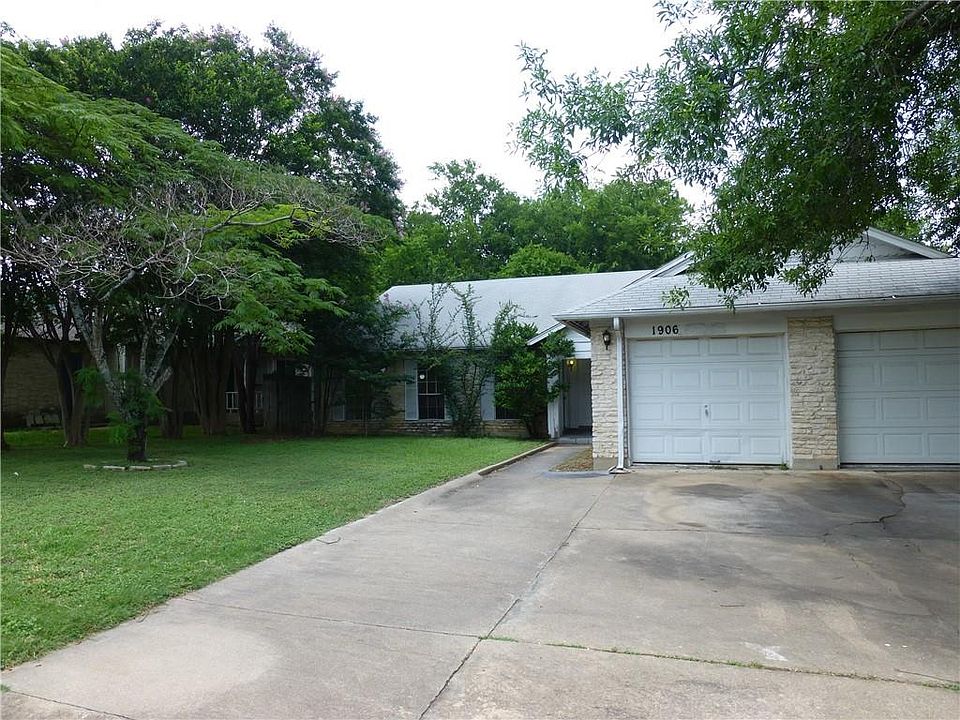 1st image of 1906 Gracy Farms Ln #A