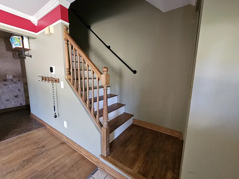 927 Piper Dr — Photo 9